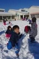 雪合戦だ　それ～