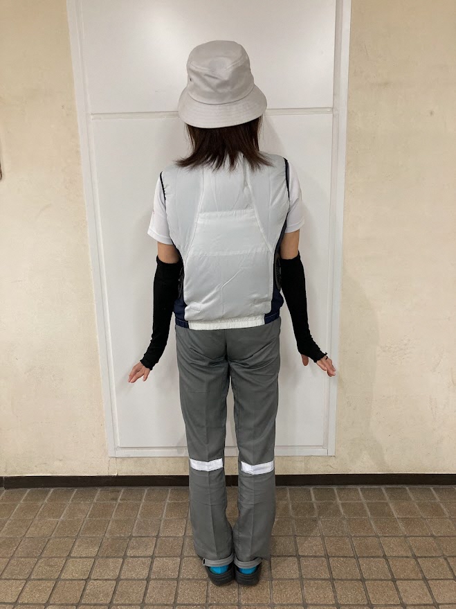 夏服（後）