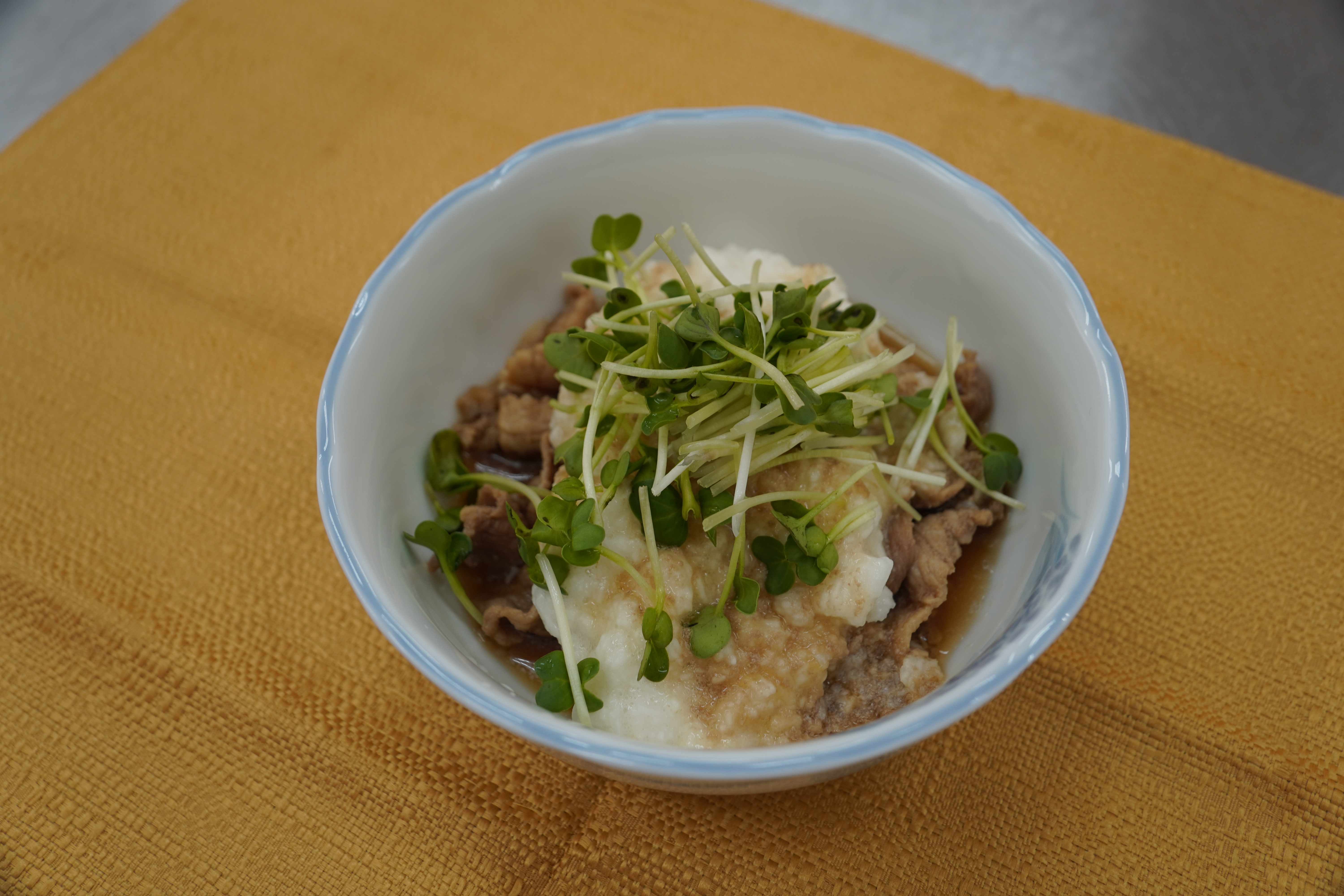 豚肉のたたきとろろ