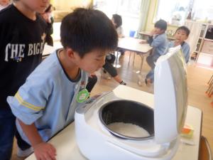 炊き立ての匂い
