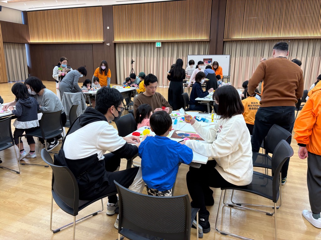 5-4おひなさま作り.jpg
