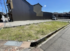 射水市中央町23-1